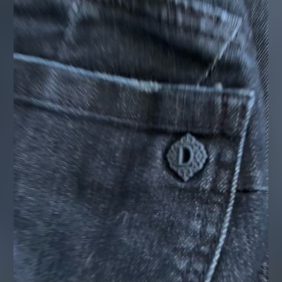 Democracy “Ab”solution Skinny Jeans - Size 2 - Picture 3 of 8